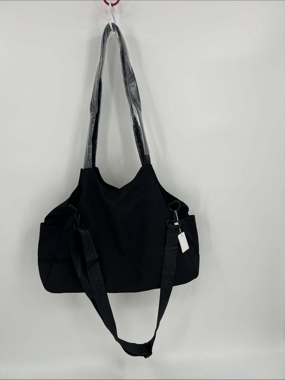 ALO Yoga Black Everyday Large Tote with Dual Shoulder Straps - Picture 2 of 8